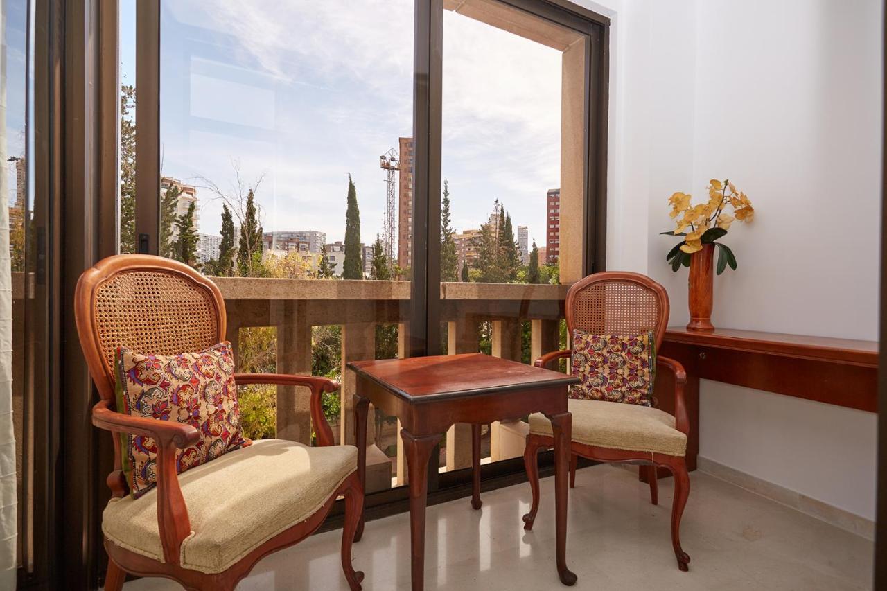 Apartamentos Anfiteatro Benidorm Bagian luar foto