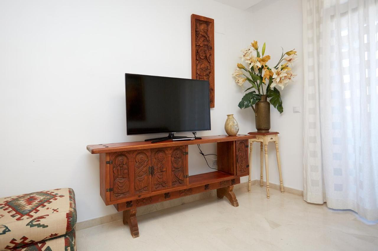 Apartamentos Anfiteatro Benidorm Bagian luar foto